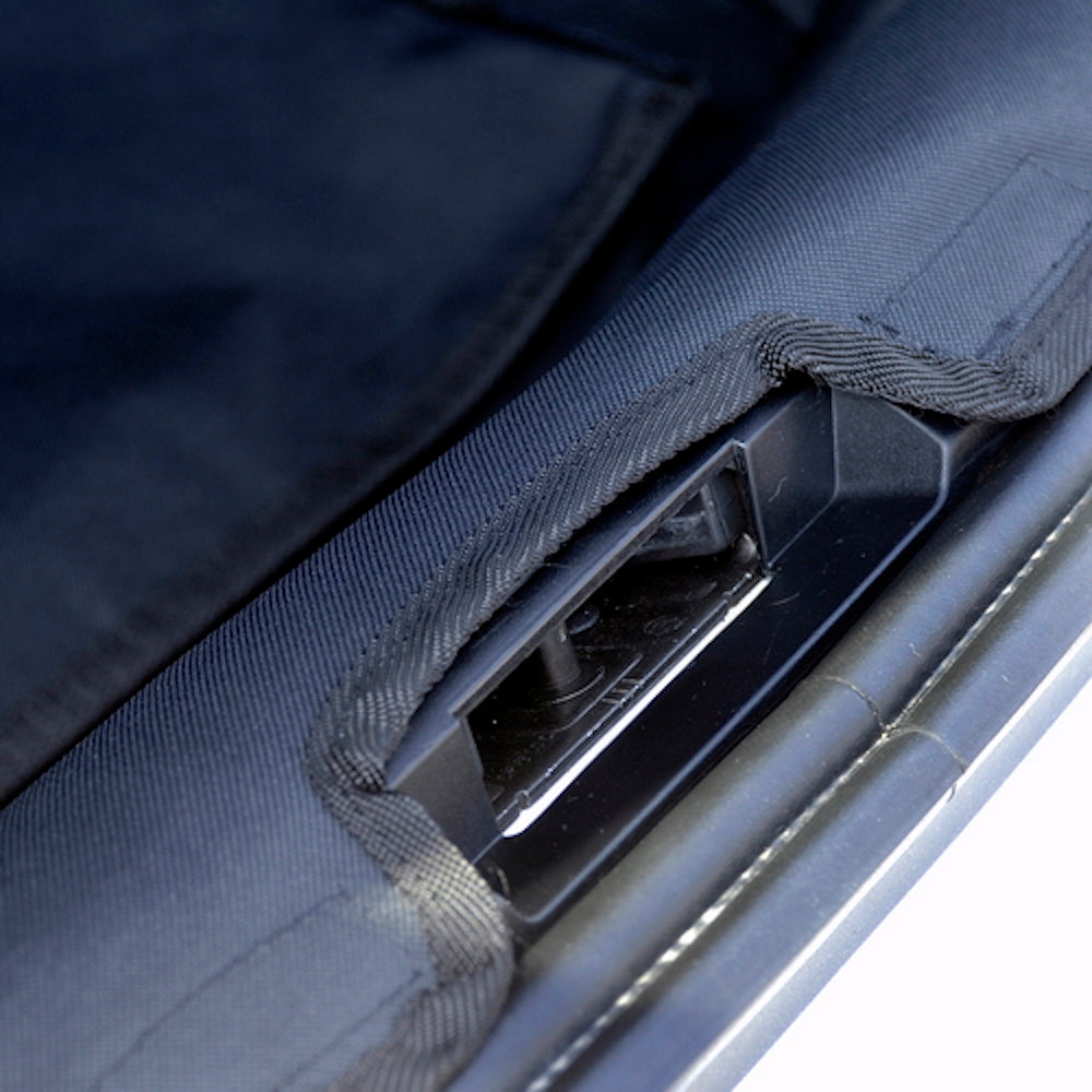 Tapis de coffre sur mesure pour BMW Série 1 - 3 portes (E81) et 5 portes (E87) à hayon - 2004 à 2011 (077)