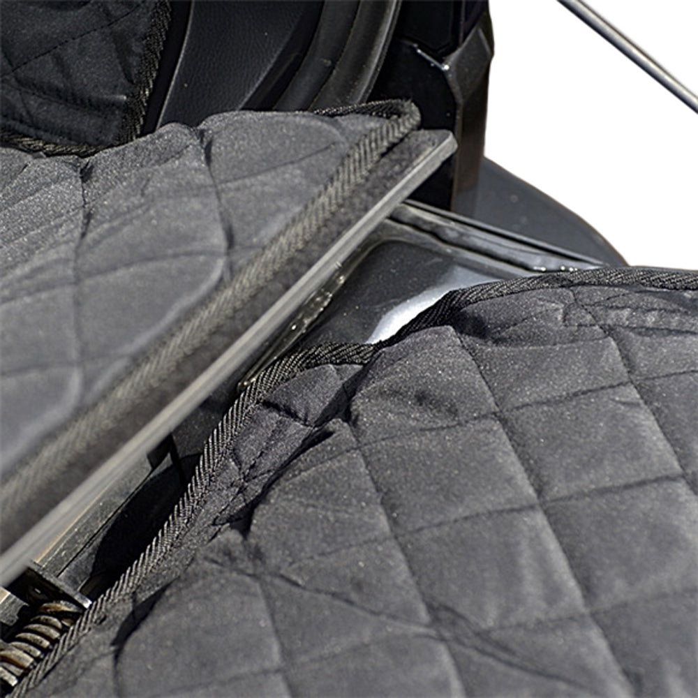 Custom Fit Quilted Cargo Liner for the Land Rover LR3 - 2004 to 2009 (214)