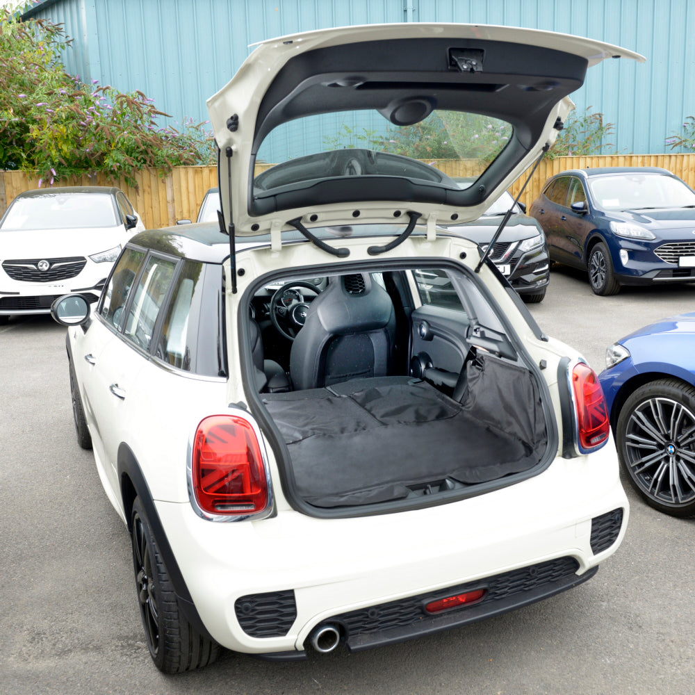 Tapis de coffre sur mesure pour BMW Mini Hatchback 5 portes Génération 3 F56 (plancher surélevé) - à partir de 2014 (559)