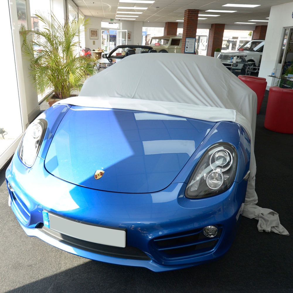 Showroom Reveal Housse de voiture – Housse de taille MOYENNE – Rouge (448R)