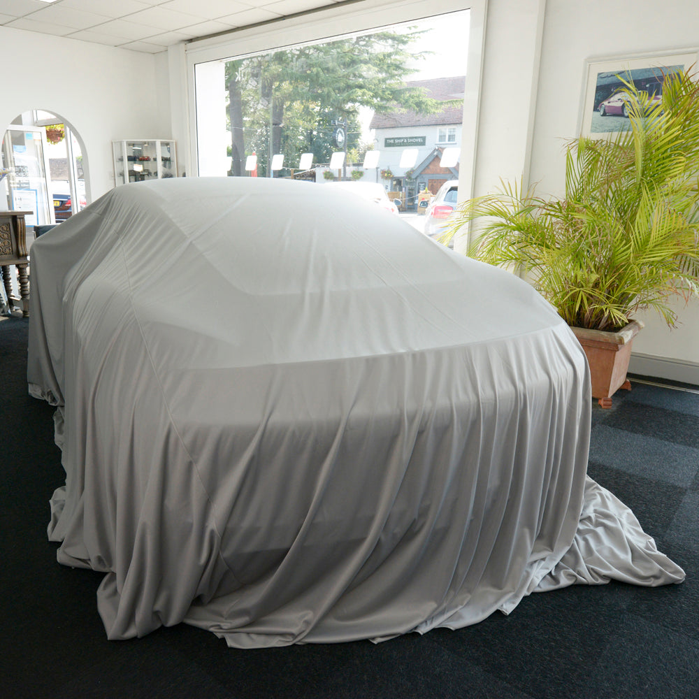 Showroom Reveal Housse de voiture – Housse de taille MOYENNE – Rouge (448R)