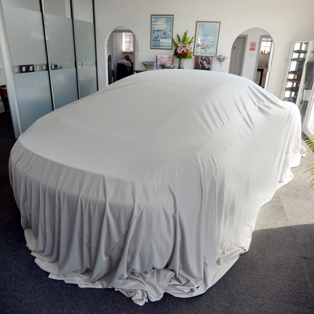 Showroom Reveal Housse de voiture – Housse de taille MOYENNE – Rouge (448R)