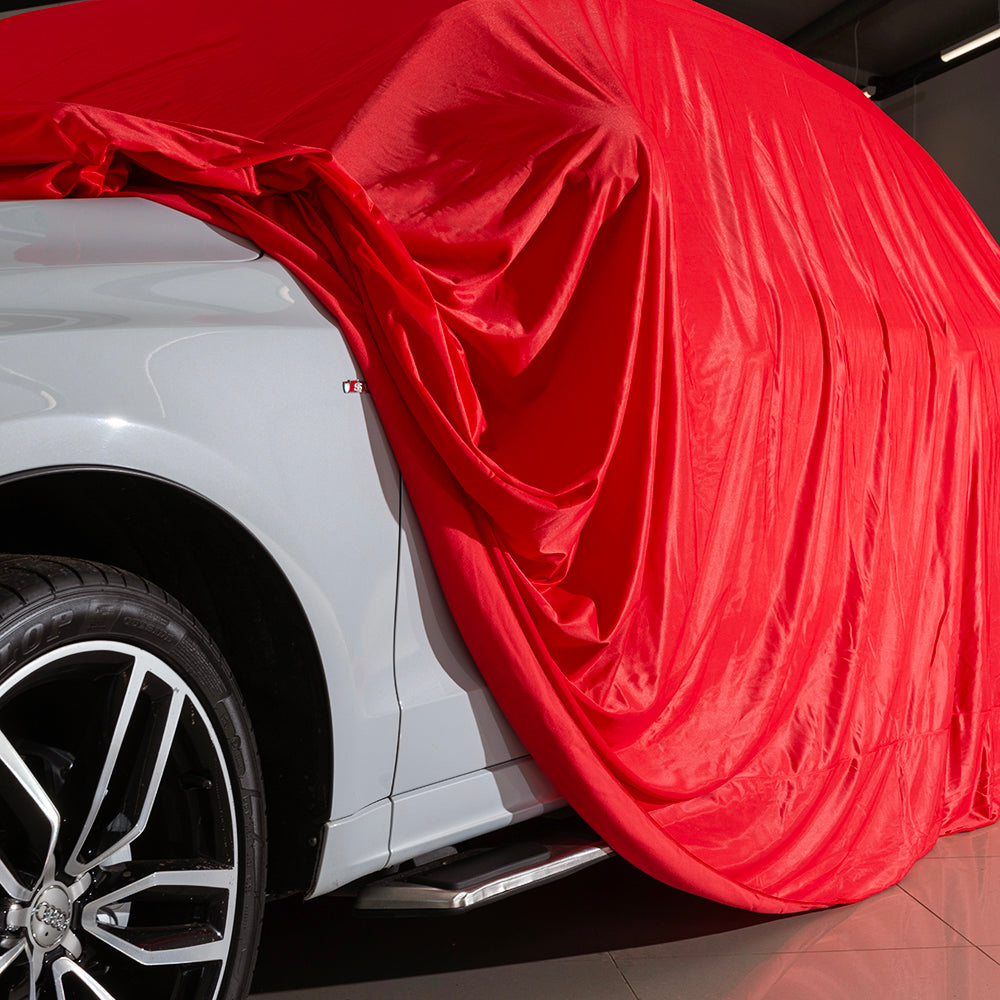 Showroom Reveal Housse de voiture – Housse de taille MOYENNE – Rouge (448R)