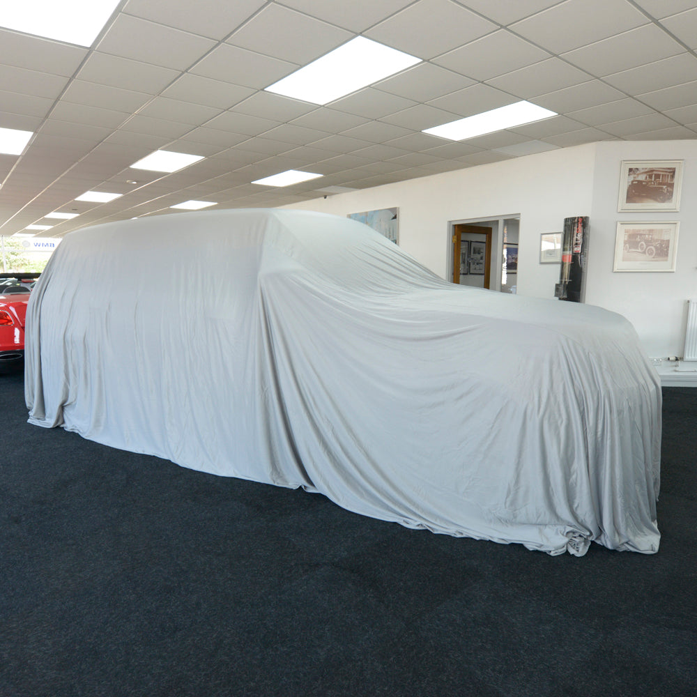 Showroom Reveal Housse de voiture – Housse de taille MOYENNE – Rouge (448R)