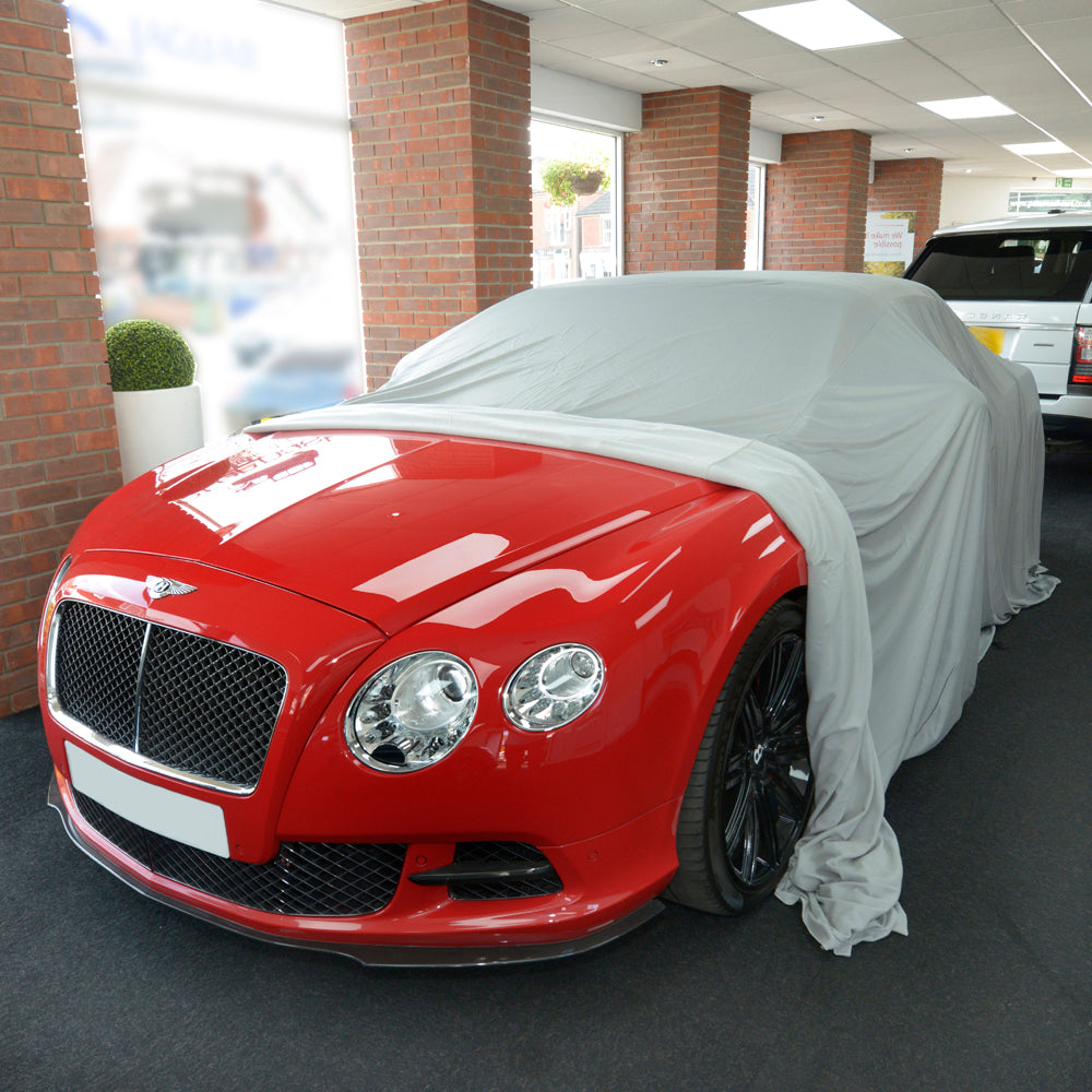 Showroom Reveal Housse de voiture – Housse de taille MOYENNE – Rouge (448R)