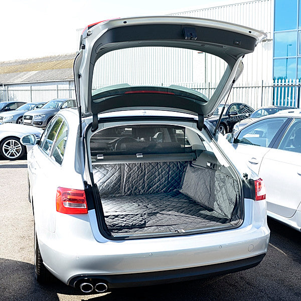 Tapis de coffre matelassé sur mesure pour Audi A6 Avant Wagon Cargo Liner - Matelassé, sur mesure et imperméable - Génération 4, 2011 à 2018 (217)