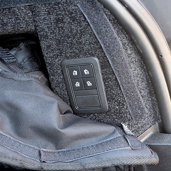 Custom Fit Quilted Cargo Liner for the Range Rover Generation 4 - 2013 to 2018 (227)