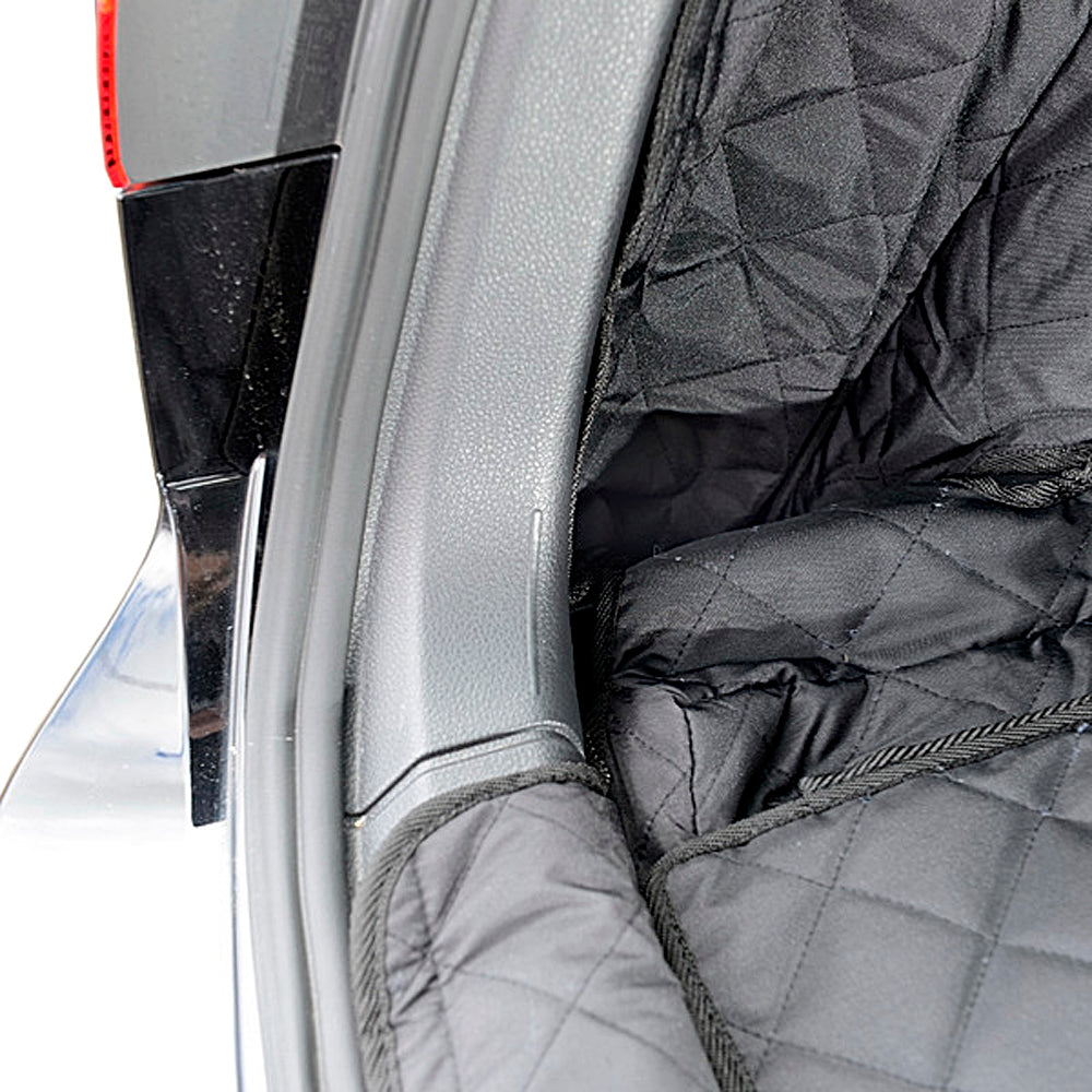 Tapis de coffre pour Volkswagen VW Golf MK7 Hatchback (version à plancher surélevé) - 2013 à 2019 - Ajustement personnalisé et matelassé (279)