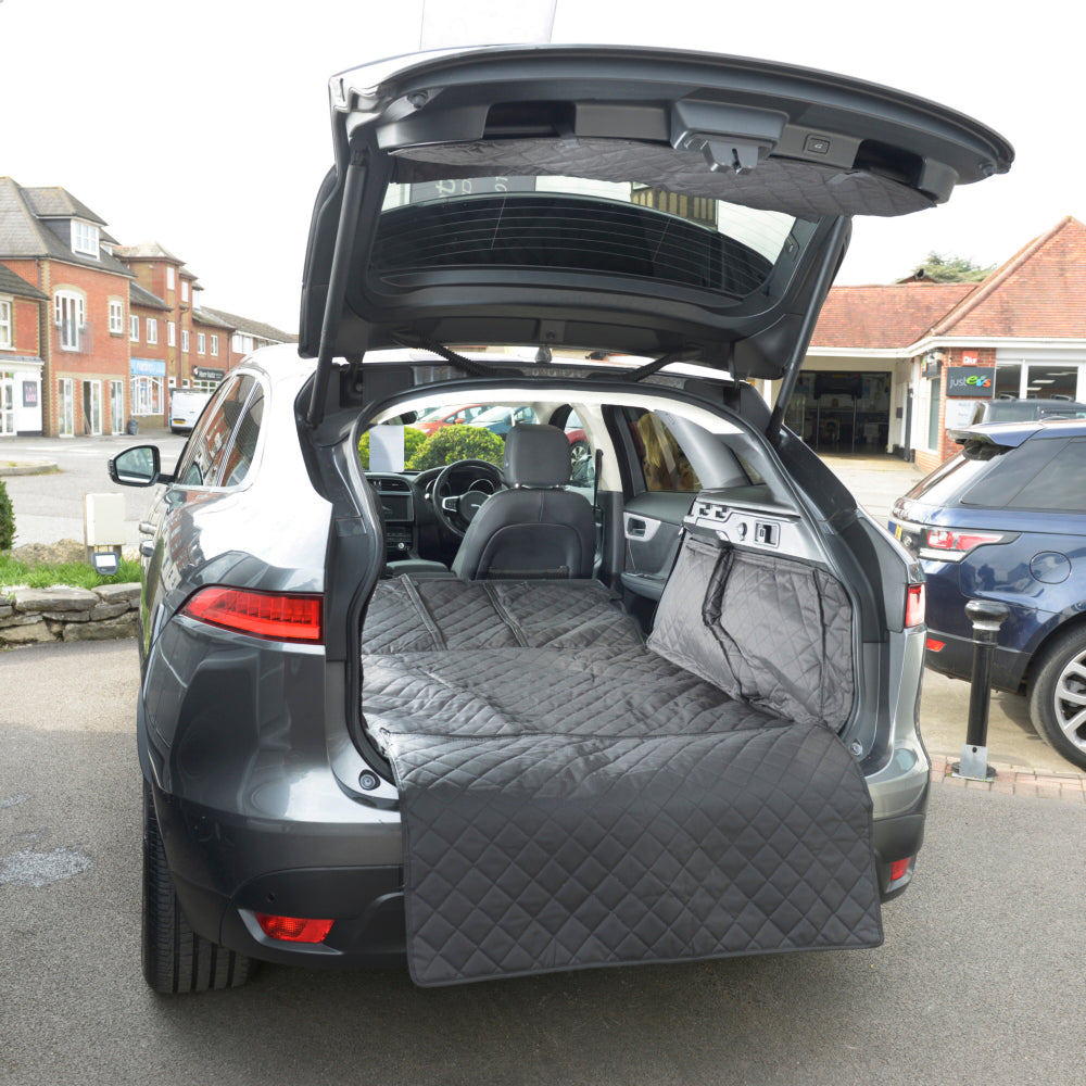 Custom Fit Quilted Cargo Liner for the Jaguar F Pace Generation 1 (X761) - 2016 onwards (412)